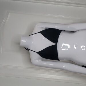 Shwerylo Black String Bikini Top Size XL NWT